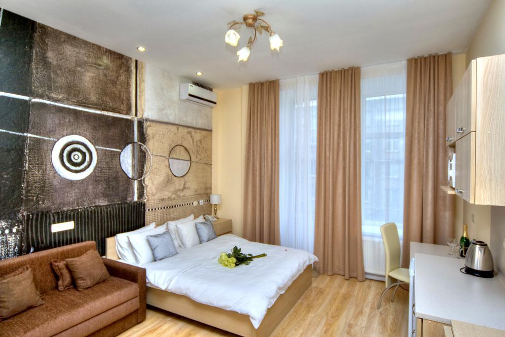 Fire Inn Kyiv Room photo